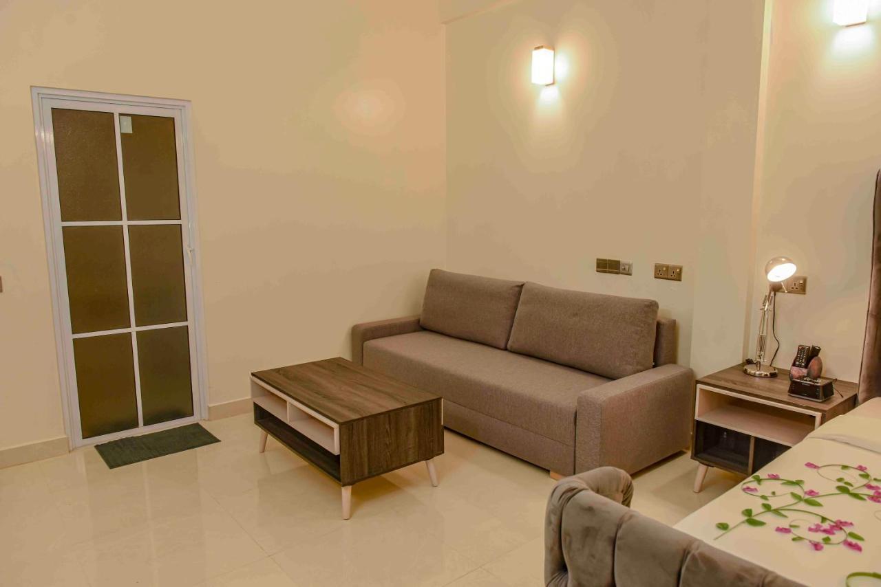 One The Island Hotel Naifaru Luaran gambar