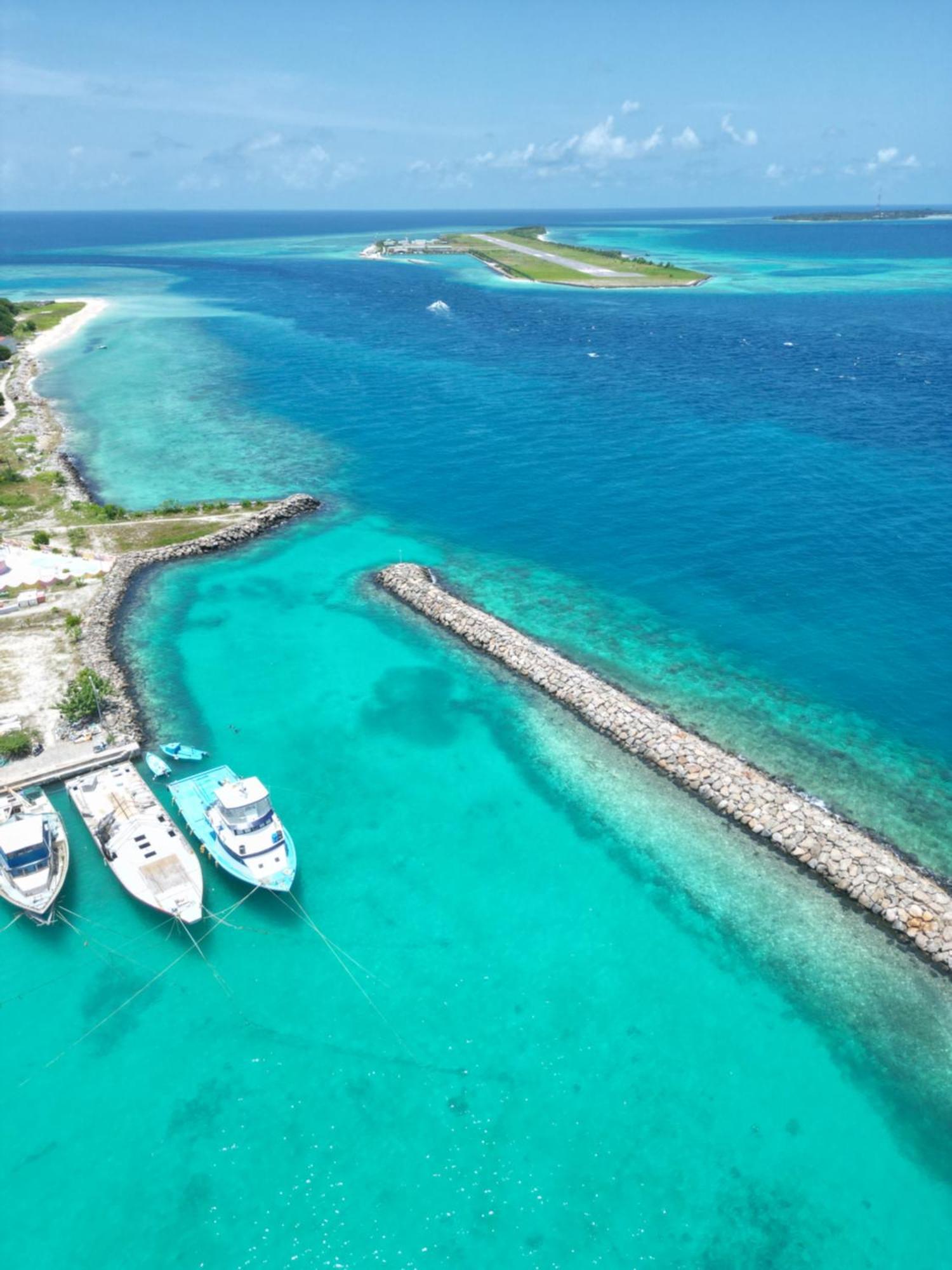 One The Island Hotel Naifaru Luaran gambar